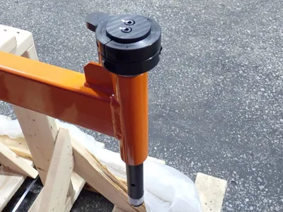 Lifting Fixture