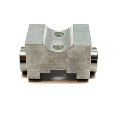 USED GANTER BUSHING FRONT AND BACK