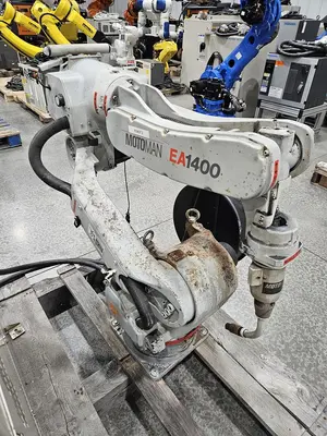 USED 2004 YASKAWA EA1400