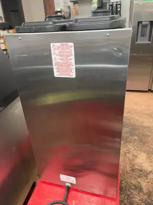 Used Taylor Used 2018 Taylor 432-27 2 Flavor Frozen Beverage Freezer Slushie 208/230V Slushie Machines Illinois US | Falcon Restaurant Supply #1375628