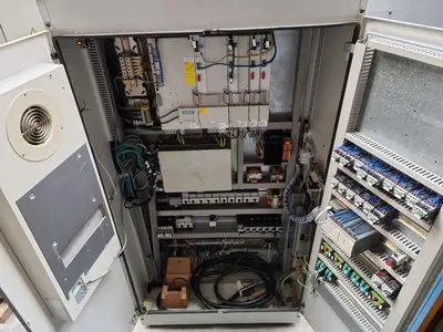 USED HERMLE C800V X: 800 - Y: 600 - Z: 500 MM CNC