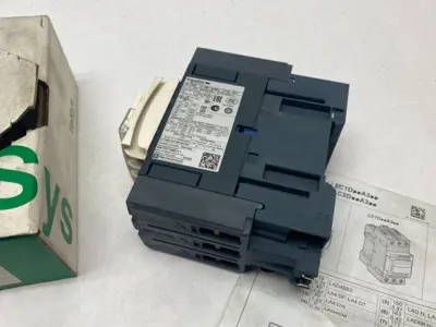 LC1D65AG7,940899 | Schneider Electric LC1D65AG7 TeSys Deca Contactor 3-Pole 3NO 940899 - New Other