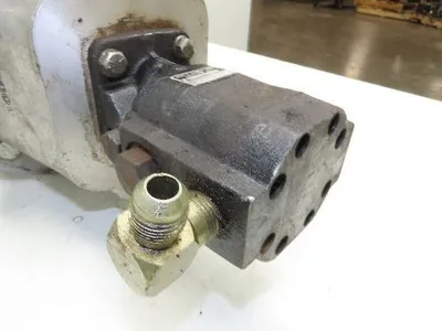 Used BARNES _UNKNOWN_ Hydraulic Pumps | Arrow Industrial #561128