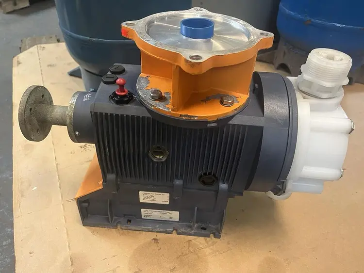 Used PROMINENT S2BAHM07120PVTS0702006 Pumps (Metering) Ohio US | Surplus Asset Holdings #1226373