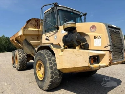 Used 2005 DEERE 300D Articulated Dump Trucks North Carolina US | Southeastern Equipment Corp #1467704
