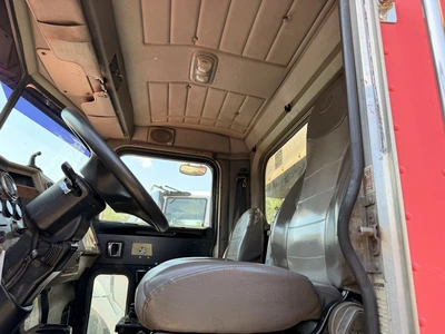 Used 2005 PETERBILT 335 4X2 Rolloff Trucks Indiana US | Miedema Asset Management Group #1436988