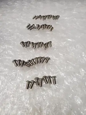18-8SS BUTTON SOCKET CAP 1-4-20 X 1-2
