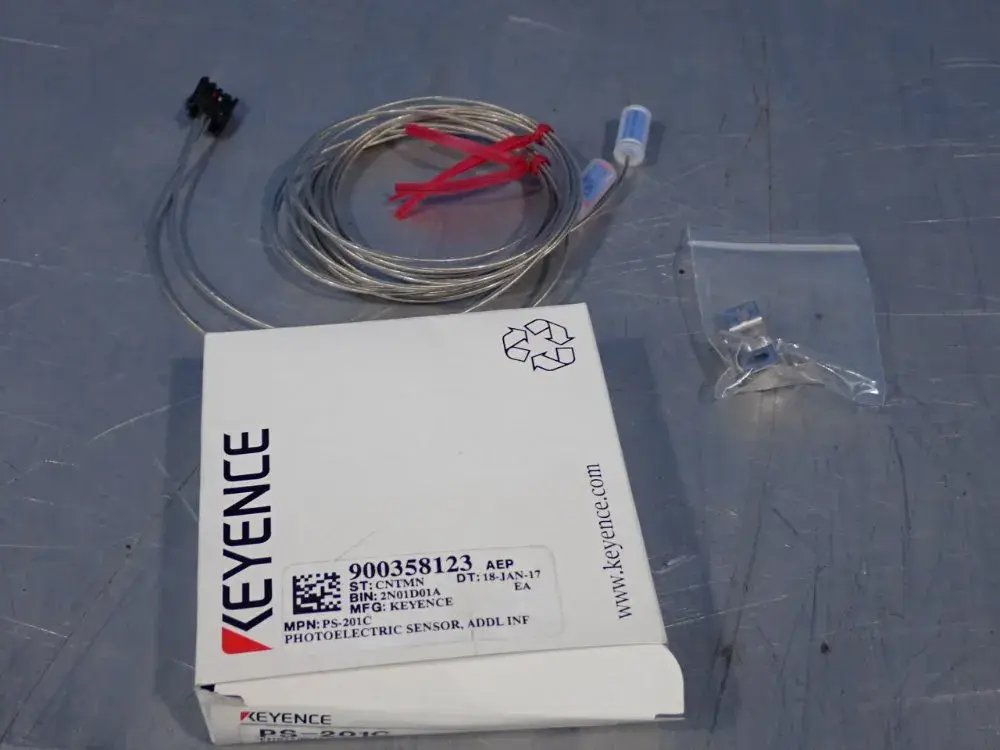 New | in-Stock KEYENCE PS201C Photoelectric Sensors Ohio US | HGR 24 #802887