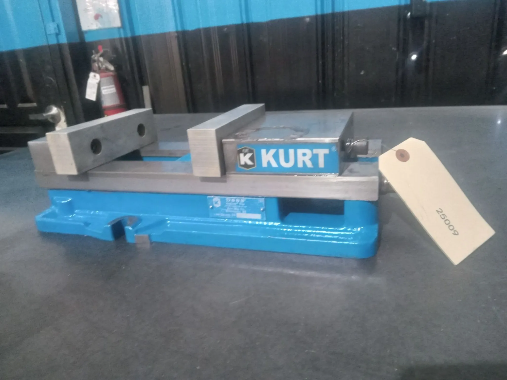 USED KURT D688