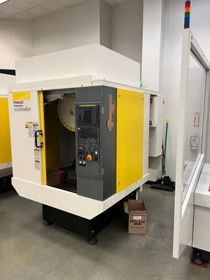 2021 FANUC ROBODRILL A D21MIB5 Vertical Machining Centers | Lion Machinery (1)