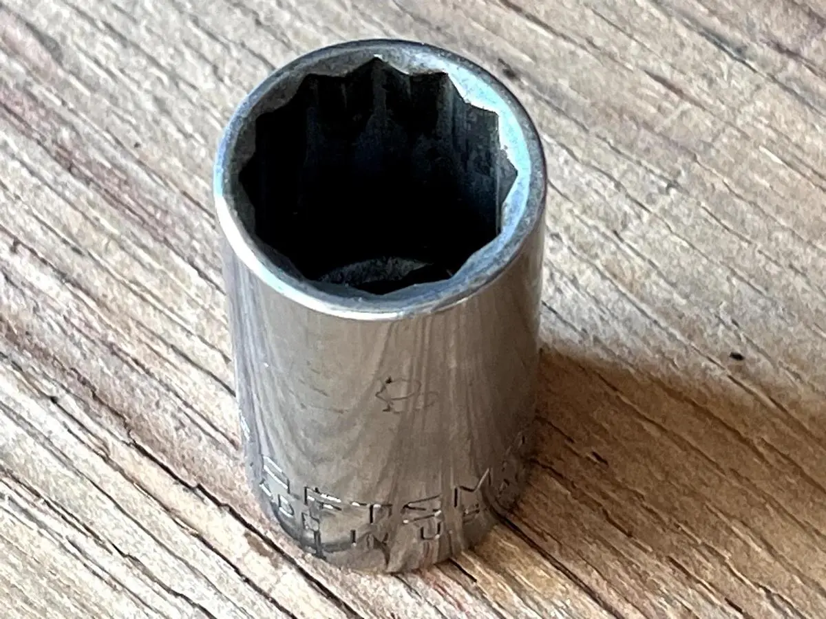 Craftsman USA 5/8" 12 Point 1/2" Drive Socket 47505 -V- Series                 g
