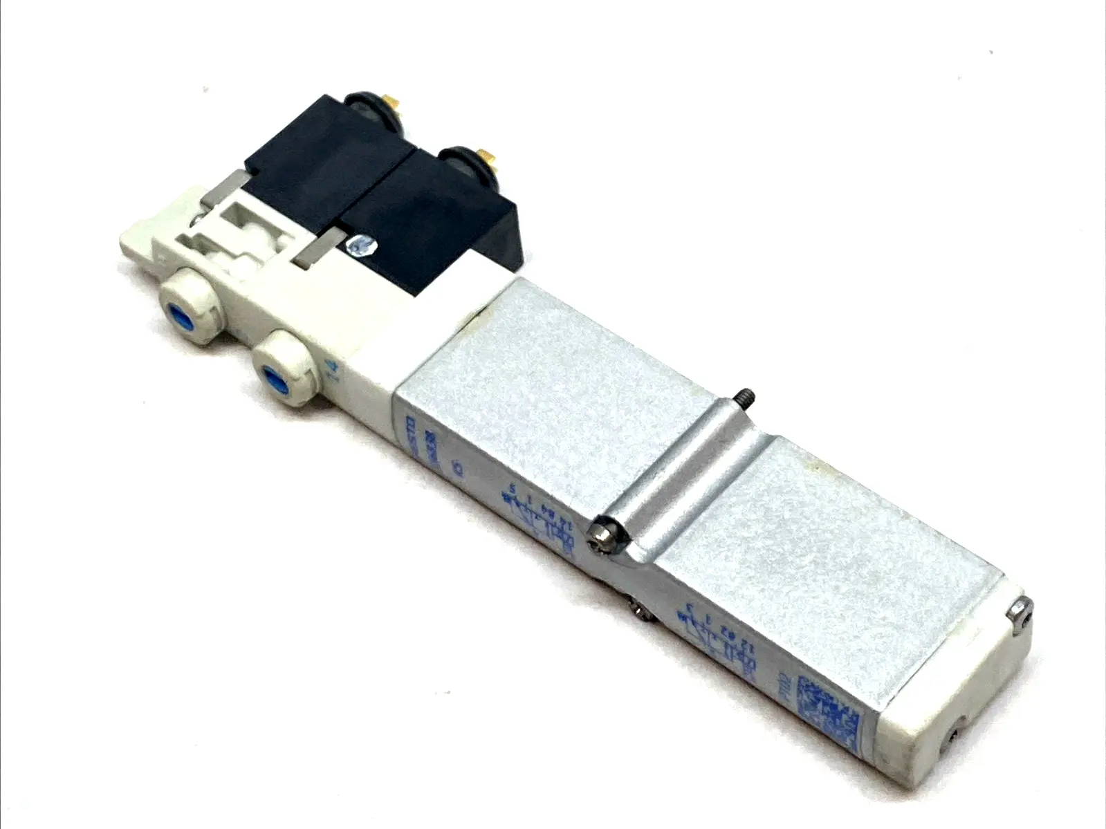 USED FESTO SOLENOID VALVE 2X3/2-WAY MONOSTABLE 10MM 24VDC 556838