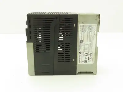 Allen Bradley 25B-D6P0N104 Powerflex 525 3Hp VFD AC Drive 480V 50/60Hz FRN 5.002