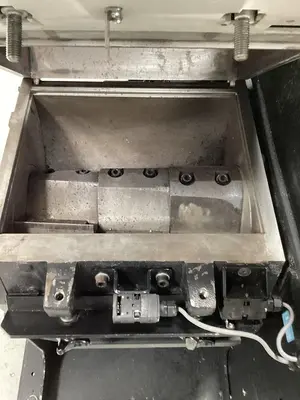 USED MILACRON MG-814