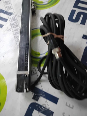 USED KEYENCE SL-C32H-R