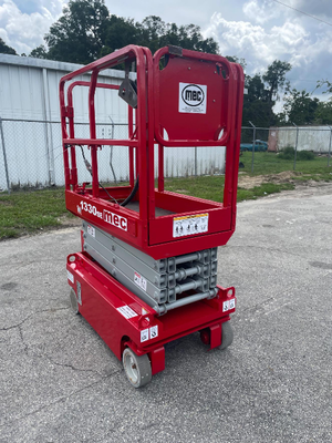 Used 2017 MEC 1330SE Scissor Lifters | Stack Equipment #926162