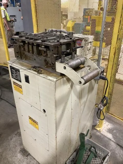 Used COOPER WEYMOUTH PETERSON 6EFT Flat & Shape Straighteners | D & D Industries #438738