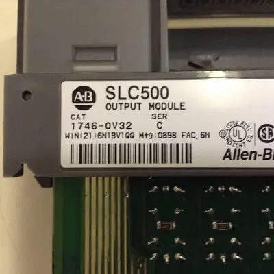USED ALLEN BRADLEY 1746-OV32 SER C