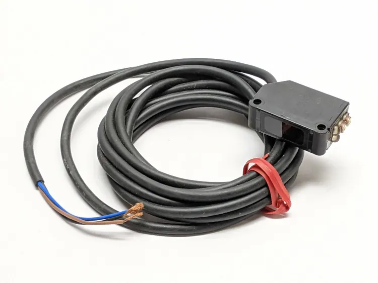 Used SUNX RETROFLECTIVE SENSOR 500MM PNP Sensors | Maverick Industrial Sales #1115713