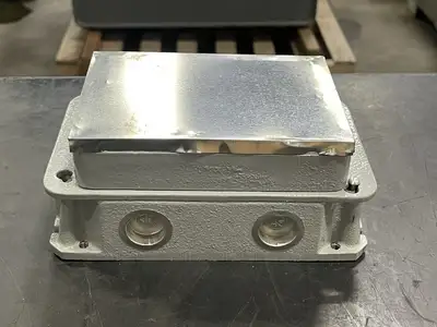 NEW HUBBELL 6269