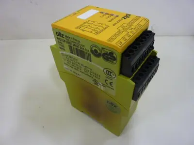USED PILZ PNOZX3P24VDC24VAC3N/O1N/C1SO