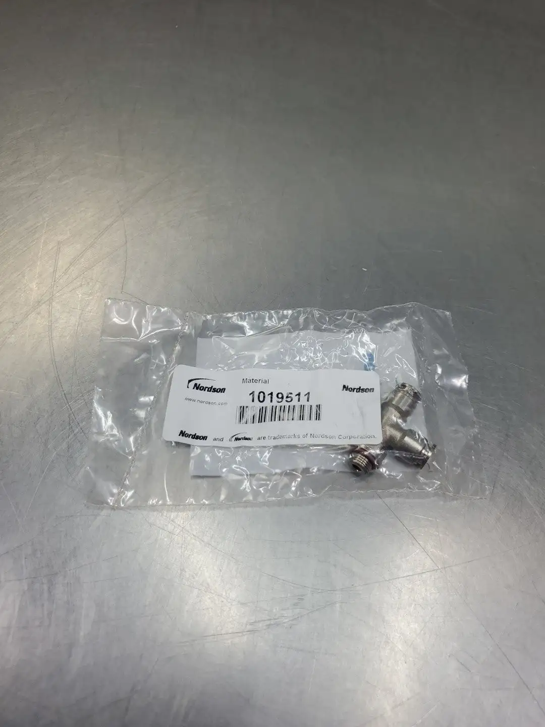 USED Nordson 1019511 T-Valve Module