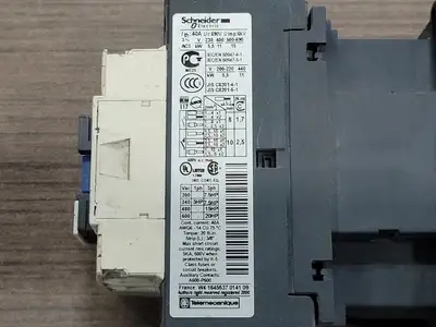 USED SCHNEIDER ELECTRIC LC1D25G7