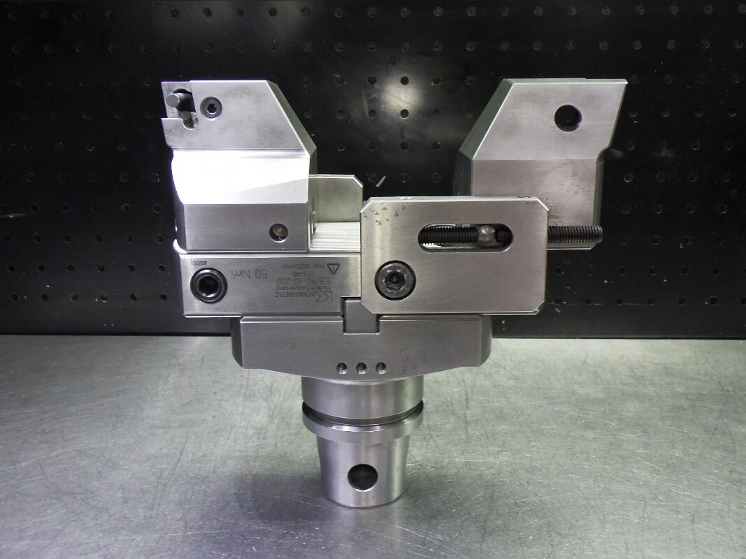 Kennametal KM63 Roughing Boring System EB180-30-200 / KM63-BT-130-65 (LOC1108C)