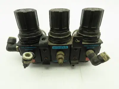 Wilkerson R19-03-CC00 Pneumatic Air Pressure 3 Regulator Assembly 3/8" NPT R19