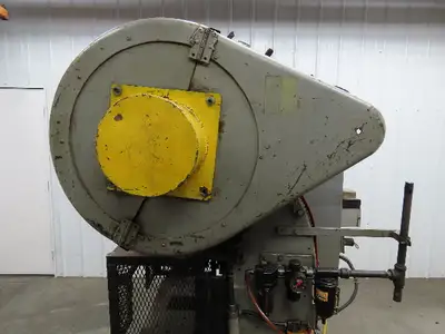 L & J No 18 Mechanical Punch Press 18 Ton 2.5" Stroke 6.25 Throat 230/460V
