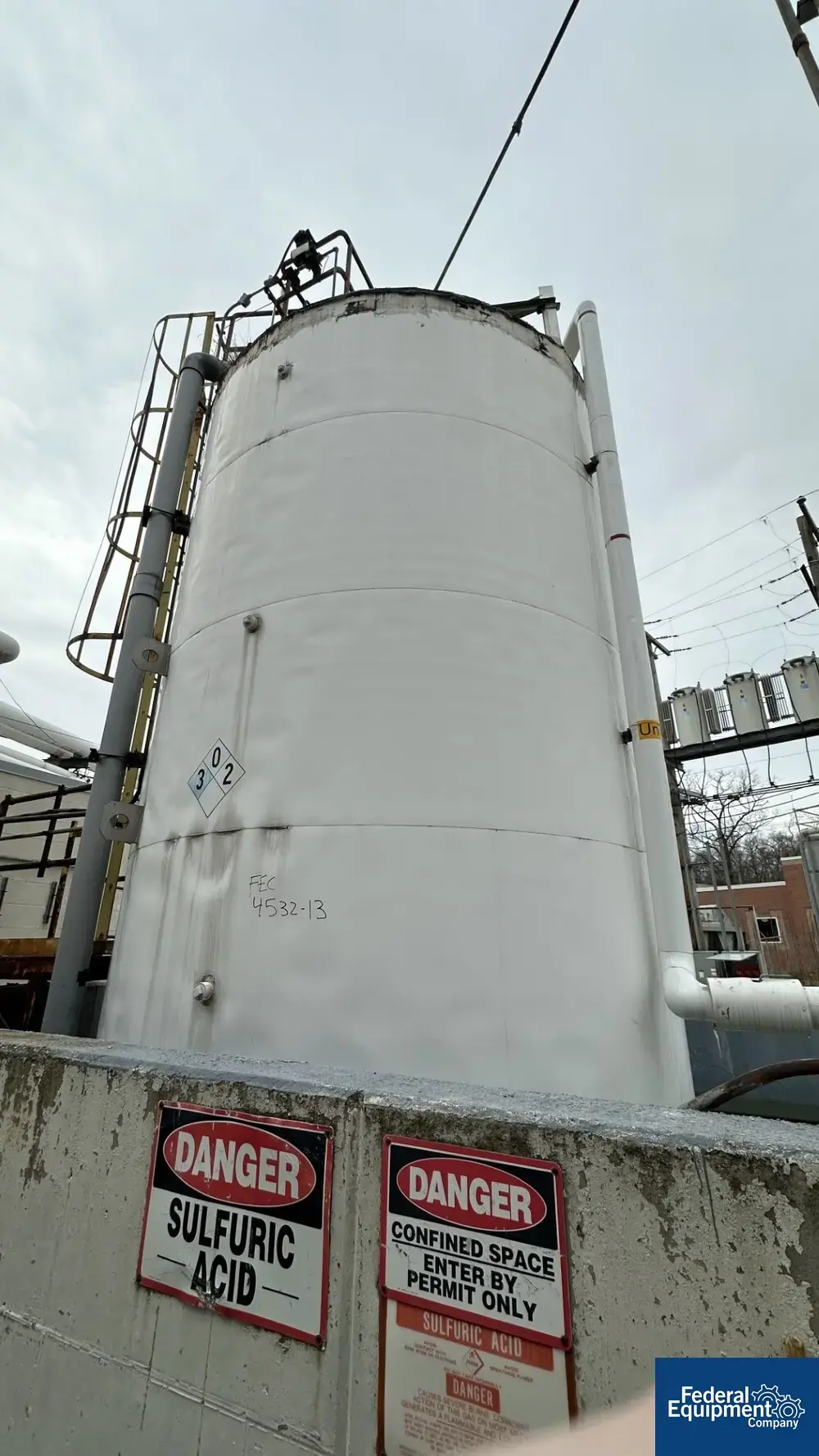 N/A 11,000 Gal Stainless Steel Tank