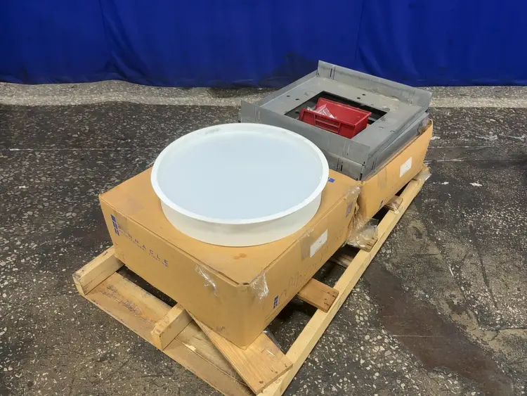 Used PINNACLE ARCHITECTURAL LIGHTING F24DAR835MOGUOL210W Lighting Ohio US | HGR 24 #1064566