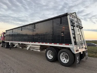 New | in-Stock 2025 WILSON COMMANDER HOPPER Grain Hopper Trailers Minnesota US | Carco Truck & Equipment #1513899