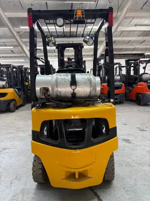 Used 2016 YALE GLP030VX Internal Combustion Forklifts: Pneumatic Tire Texas US | 4K Lift Co #1573786