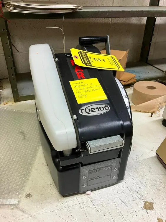 Used _UNKNOWN_ _UNKNOWN_ Tape Applicators Ohio US | Myron Bowling Auctioneers Inc #1504612