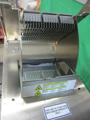 USED OLIVER 738
