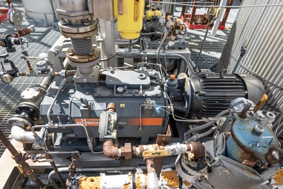 USED 2014 BUSCH SS304