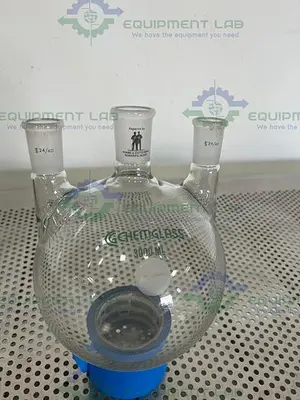 USED CHEMGLASS 3000 ML 3-NECK ROUND BOTTOM HEAVY WALL FLASK 24/40, 24/26