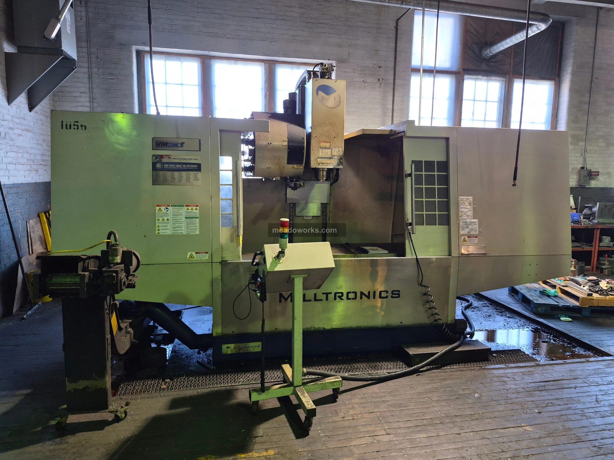 Used 2015 Milltronics VM30XP Series F Vertical Machining Centers Illinois US | Meadoworks #1514502