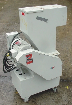 USED SEM SECURITY DESINTEGRATOR 10 B KNIFE MILL