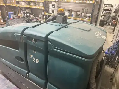 USED 2012 TENNANT T-20