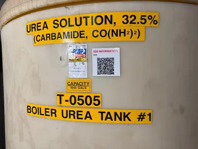 1,000 GALLON PLASTIC TANK