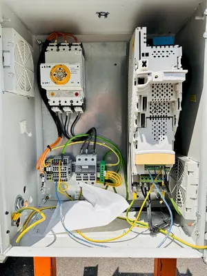 Schnell Motorized Wire Payoff - Heavy Duty