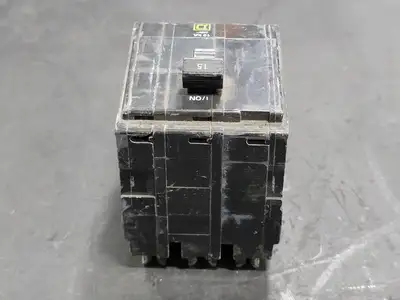USED SQUARE D QO315