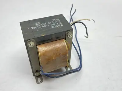 37-002 | Transformer 120V 60HZ / 7.5A 28V 1035 - Used