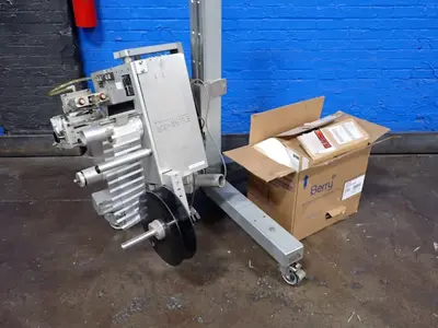 USED LABELAIRE INC. 31141500 LH