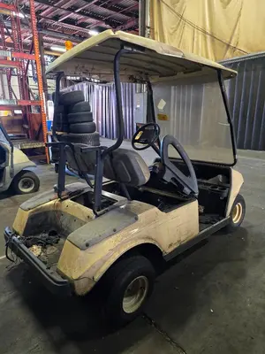 Used _UNKNOWN_ _UNKNOWN_ Golf Carts Ohio US | Myron Bowling Auctioneers Inc #1504502