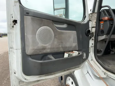 Used 2008 VOLVO VNL Conventional trucks Michigan US | Miedema Asset Management Group #1474574