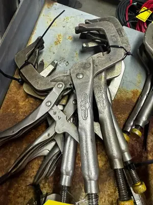 Used _UNKNOWN_ _UNKNOWN_ Pliers Ohio US | Myron Bowling Auctioneers Inc #1504121
