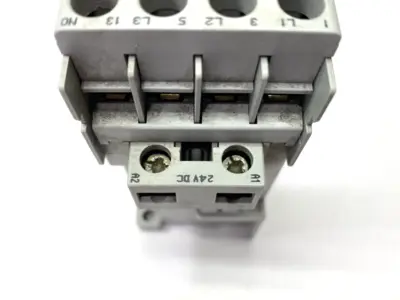 USED ALLEN-BRADLEY IEC CONTACTOR 3-POLE 16A